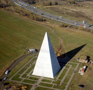 piramida5.jpg